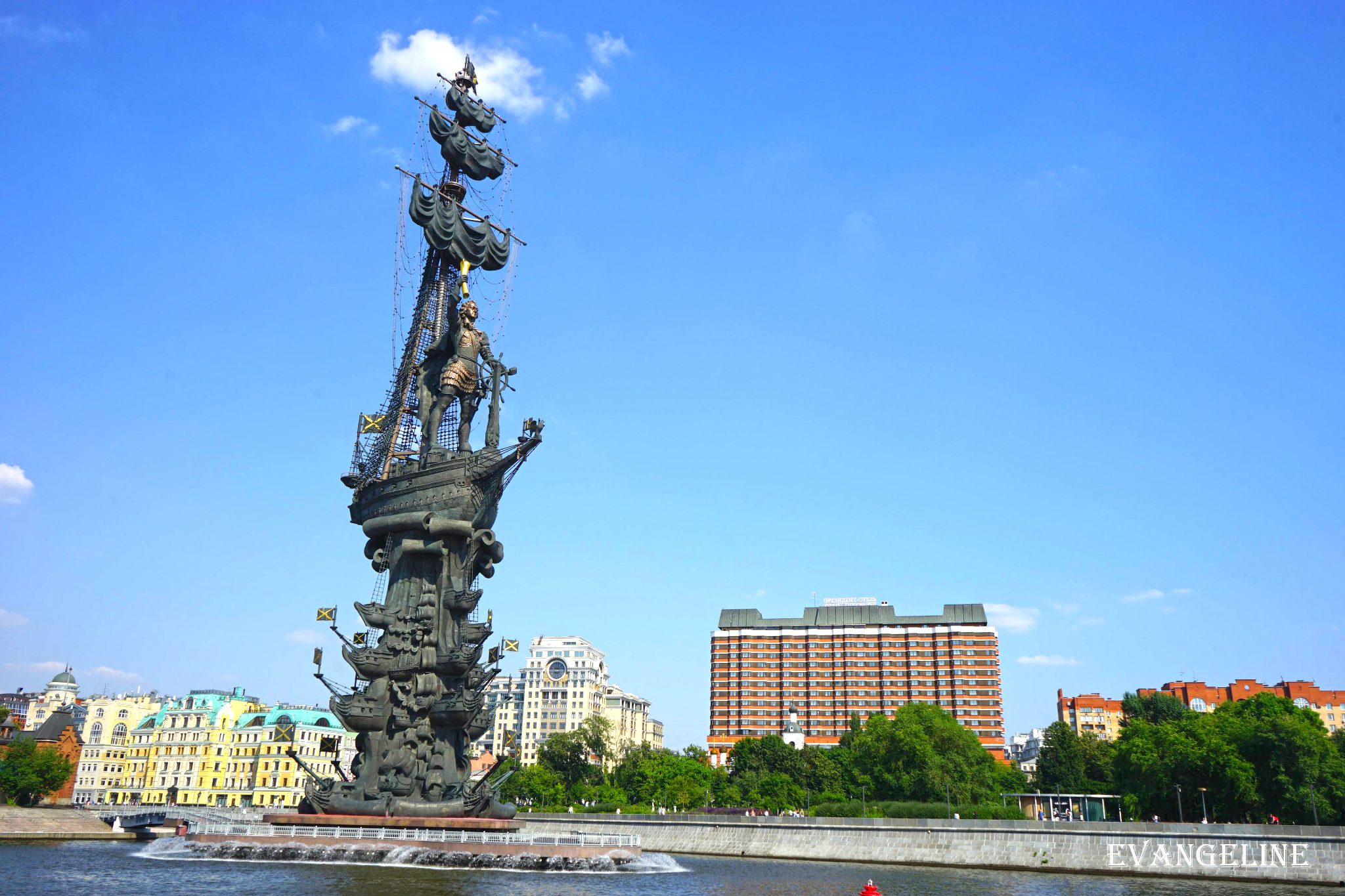 搭船遊河(莫斯科河)